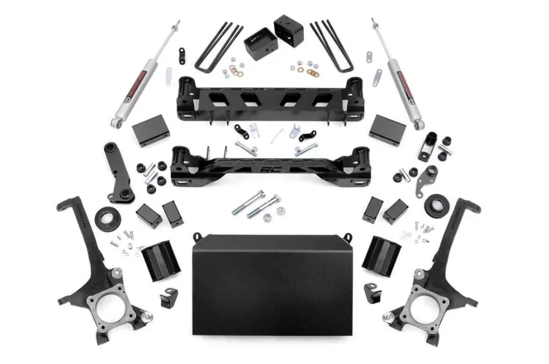Rough Country 6 in. Toyota Suspension Lift Kit (16-20 Tundra 4WD/2WD)