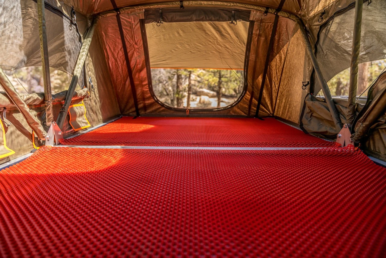 The Vagabond XL Rooftop Tent w/Annex