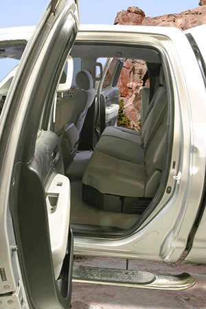 TUFFY Security Tundra Under Rear Seat Lock Box - Click Image to Close